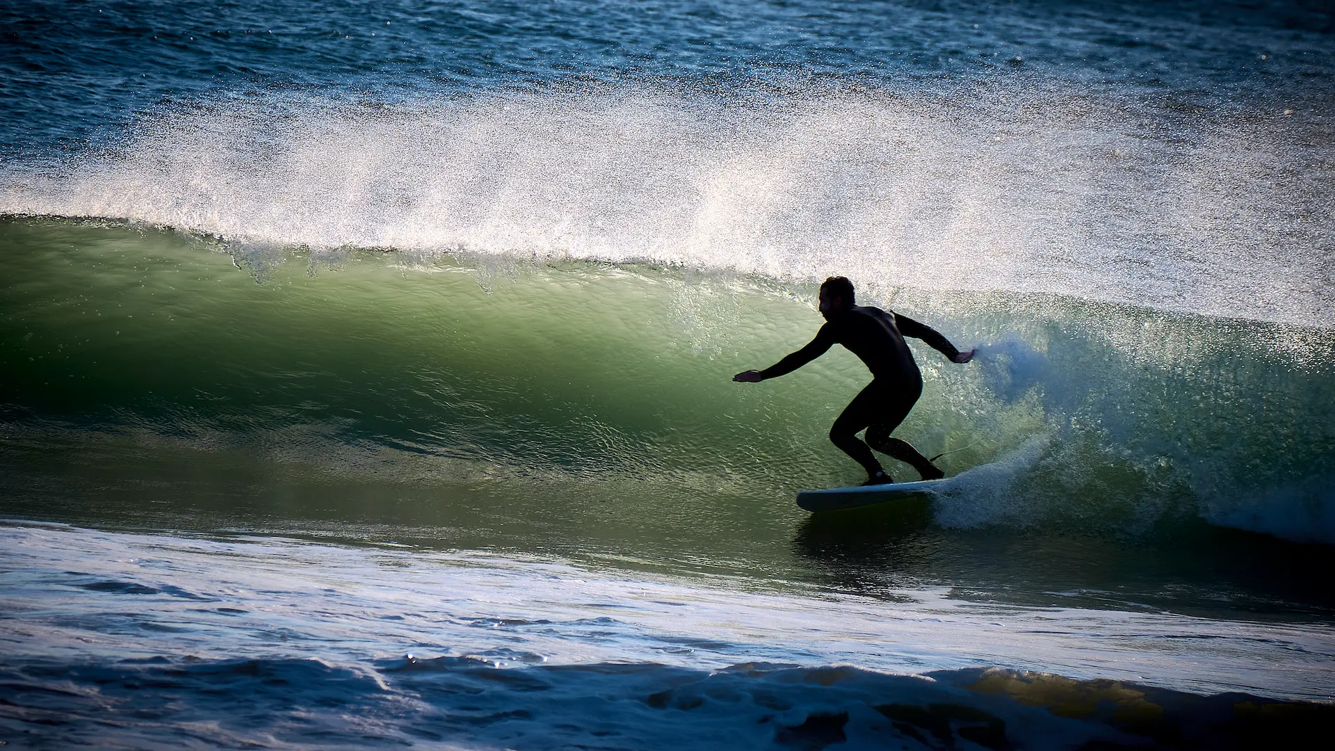 Surfistas en Los Bateles, Conil de la Frontera - Julio González
